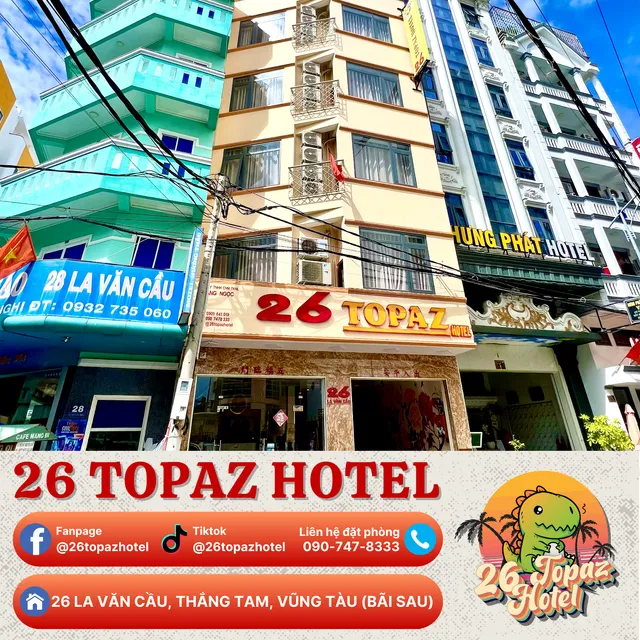 26 TOPAZ HOTEL