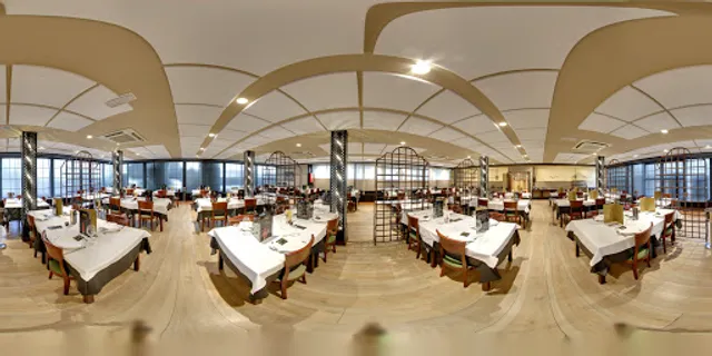 La Chalana Clara del Rey