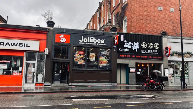 Jollibee Earl's Court