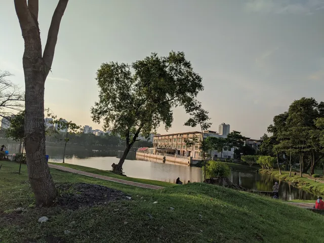 Taman Tasik Komuniti