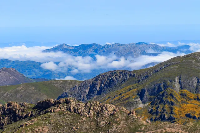Pico Albo Oriental (2109 m)