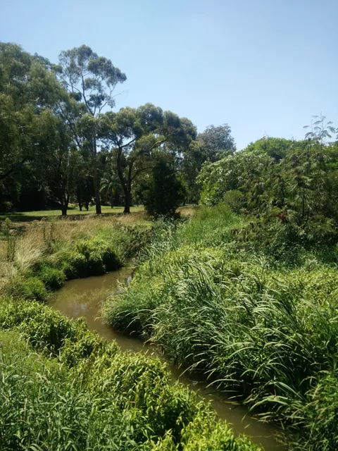 Moe Botanical Gardens