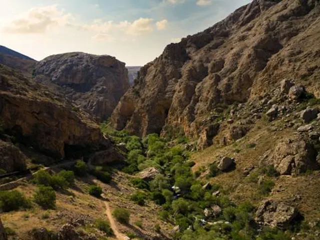 Şuğul Vadisi