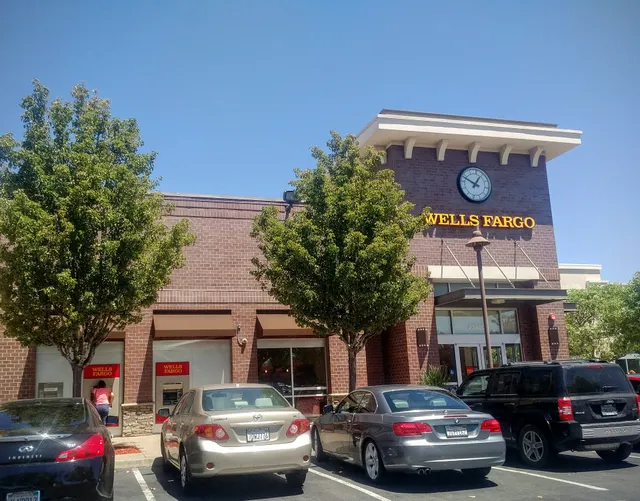 Crossroads Shopping Center