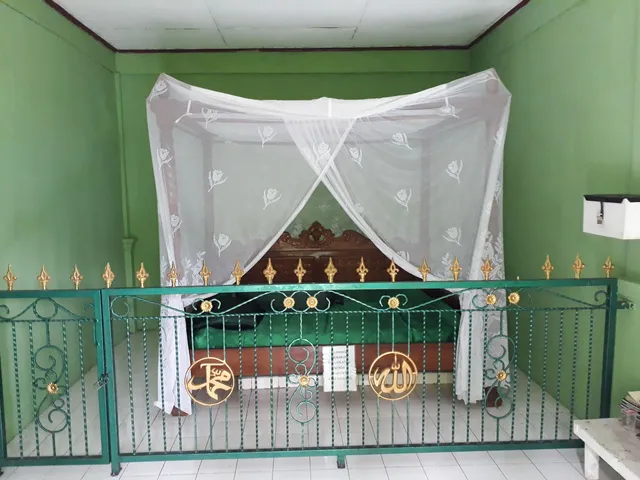 Makam Pangeran Wiraguna