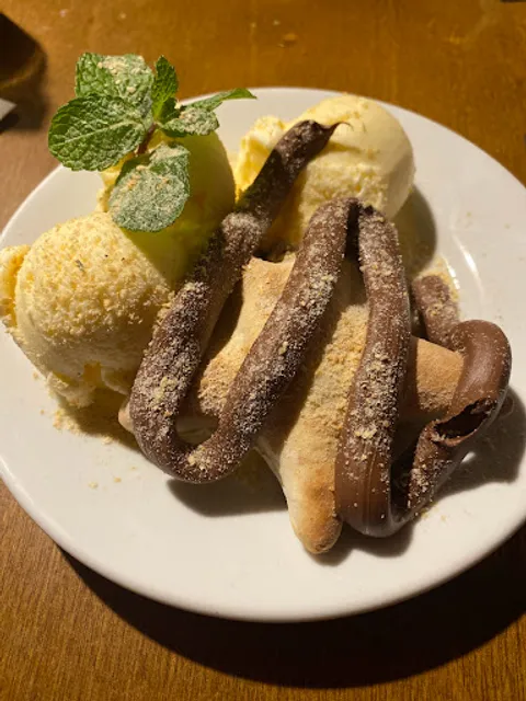 Pizzaria Forno a Lenha CP