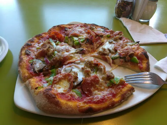 Flippers Pizza - St. Petersburg