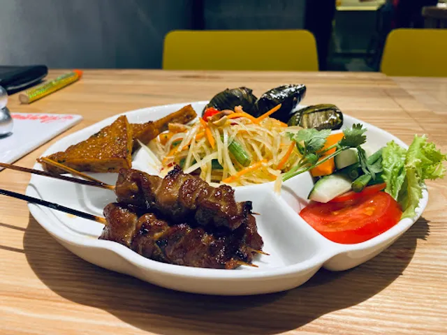 Chang - Modern Thai Cuisine Hoàng Hoa Thám