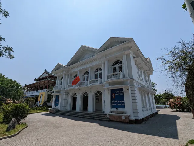 Le Ba Dang Art Museum