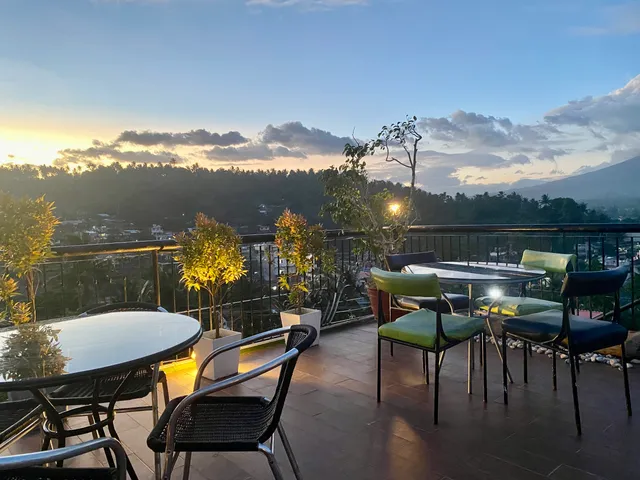 Red Labuyo Restaurant