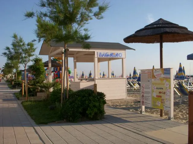 Bagno Adolfo 6 - GRANDI SPIAGGE San Mauro Mare