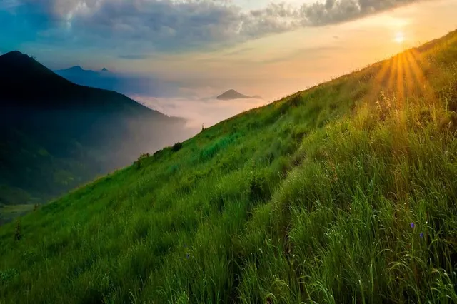 PESAREAN GUNUNG BAGUS