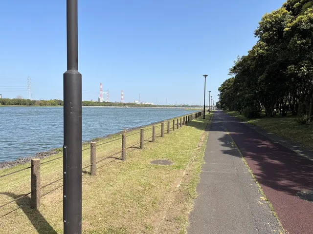 Gonoike Ryokuchi Park