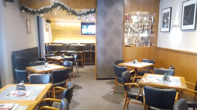 Kamel club restaurace a penzion