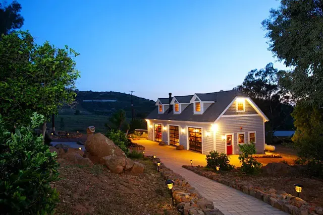 Full Circle Farms Getaways and Retreats