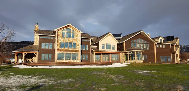 Alaska Luxury Adventures, Second Star