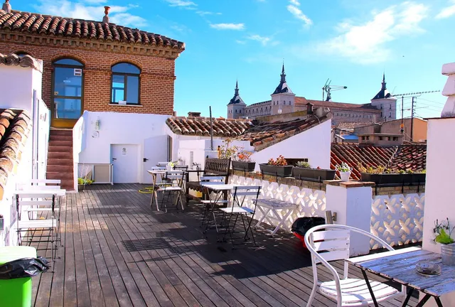 Oasis Backpackers Hostel Toledo