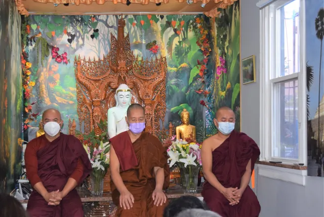 Burmese Monastery (သုံးပါးကျောင်း)