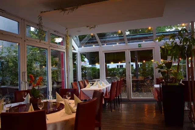 Happy Buddha , chinesisches Restaurant