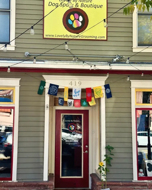 Lovely By Nature Dog Spaw & Boutique