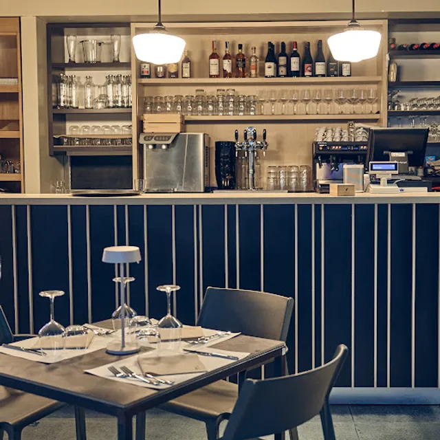 Wood | slow smoked kitchen