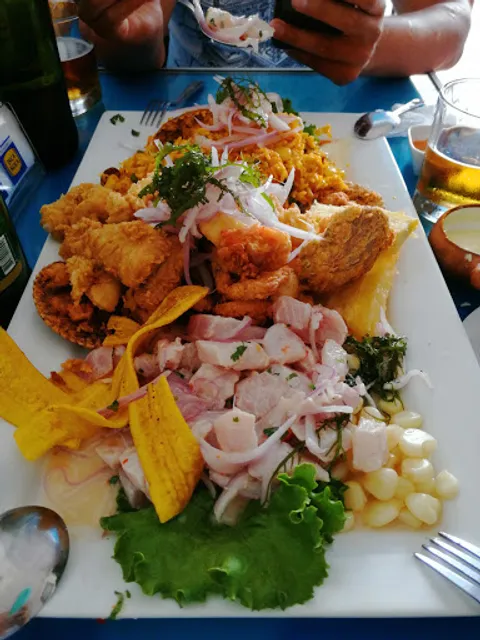 El Hueco Cevicheria