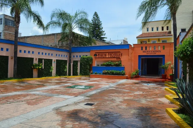 Hotel La Rienda Mision Tequillan
