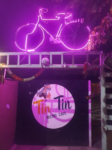 Tin tin restro cafe
