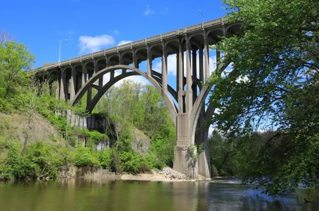 Brecksville-Northfield Bridge