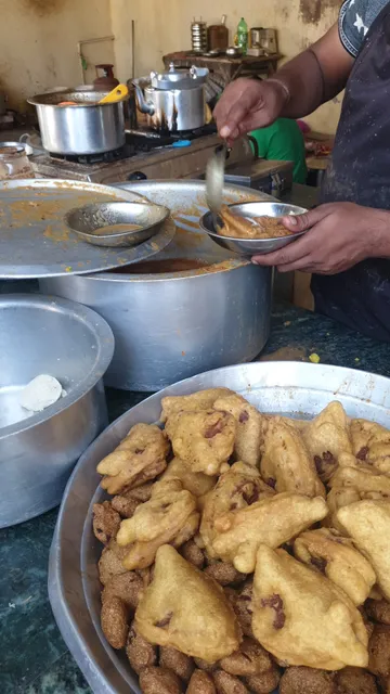 Kula food centre (KFC)