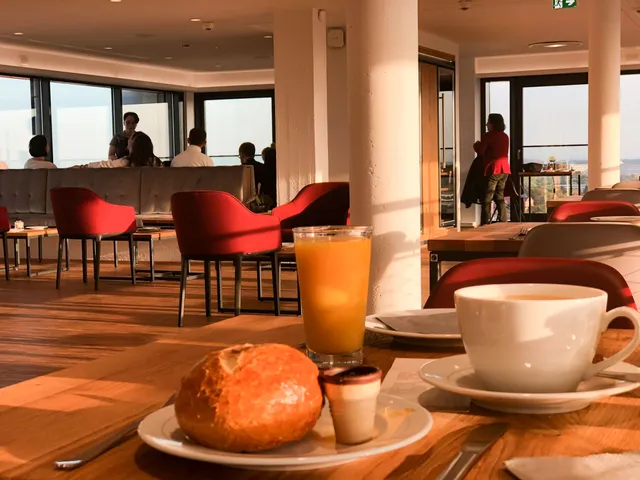 1648 CAFÉ | LOUNGE | GASTRONOMIE