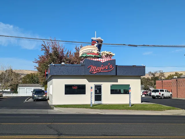 Major's Burgers