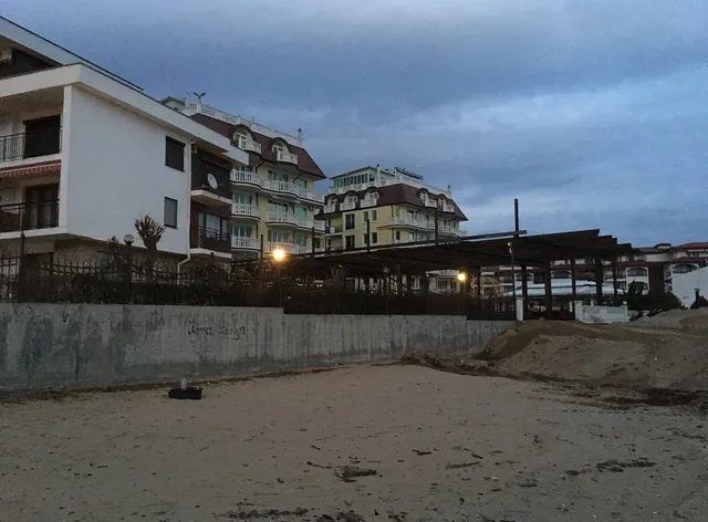 Taliana Beach Apartment Complex