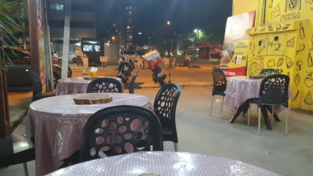 Zé Galeto e Maria Pizza