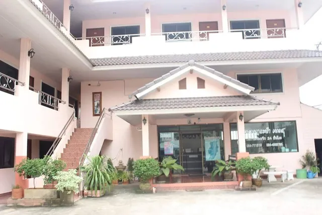 Phurafah Place Hotel