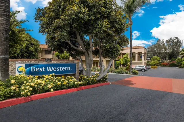Best Western Diamond Bar Hotel & Suites