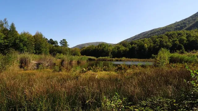 Küçük Dipsiz Göl