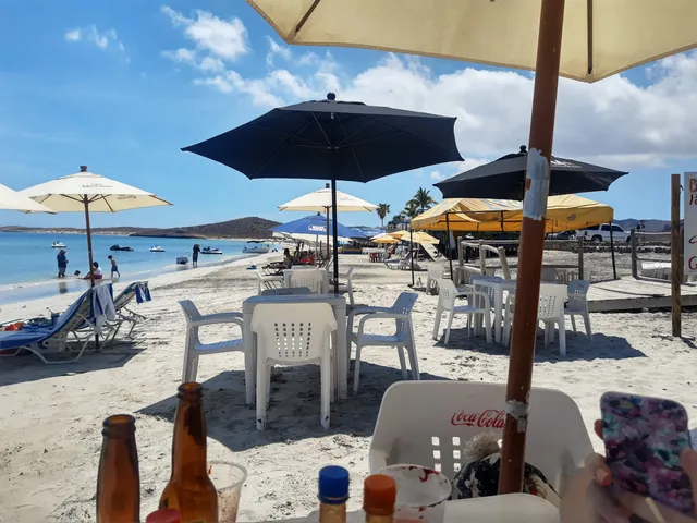 Club De Playa El Tecolote