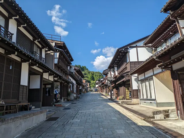 Suwamachi Street