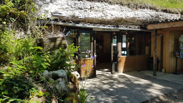 Grotte de Bara-Bahau