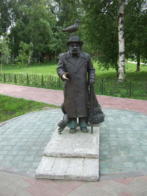 Stepan Pisakhov Monument