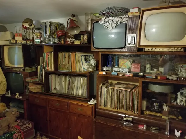 Muzeul Consumatorului Comunist