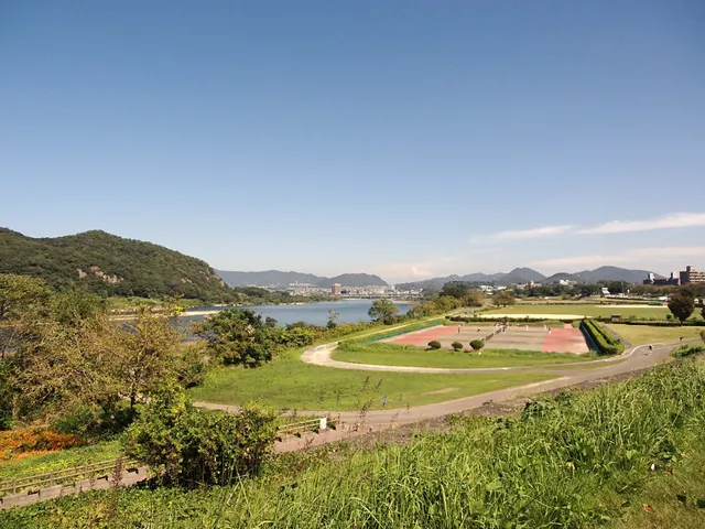 Kisogawainuyama Ryokuchi Park