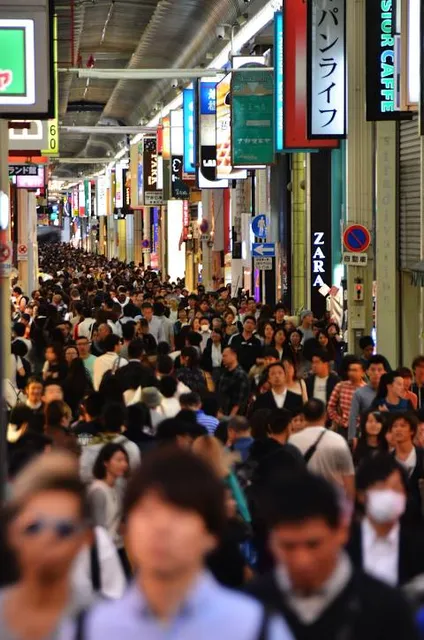 Sennichimae Doguyasuji Shopping Street
