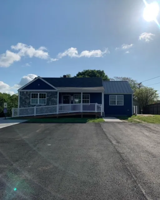 Poise and Polished Salon