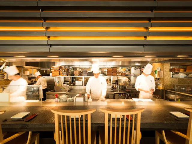 Dynamic Kitchen & Bar Hibiki Yurakucho