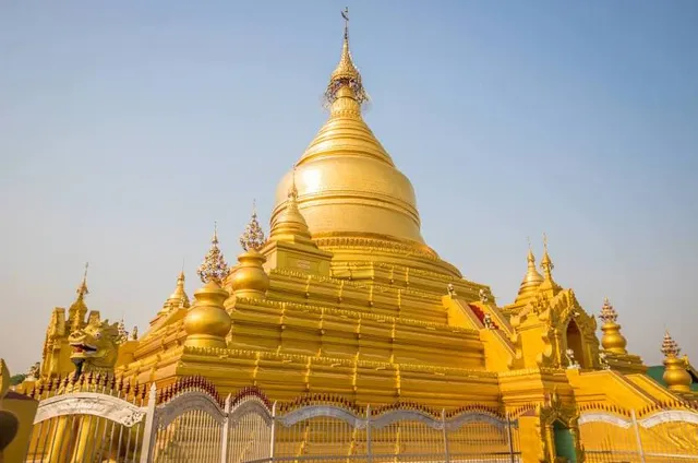 Kuthodaw Pagoda