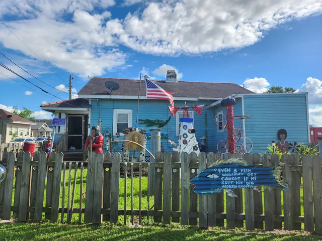 Algiers FolkArtZone + Blues Museum