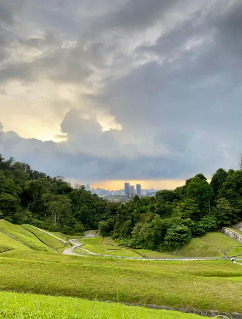 Taman Bukit Utama hillside jogging track