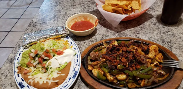 El Mezcal Restaurant